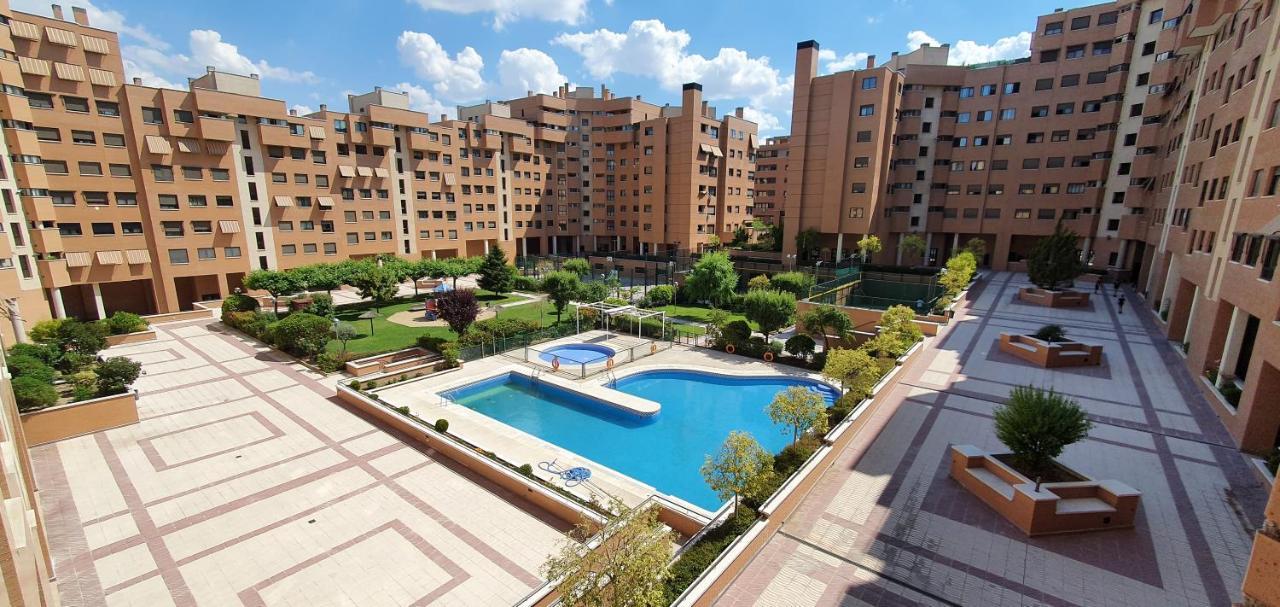 Residencial En Madrid Alquiler De Corta Estancia No Turistico Экстерьер фото