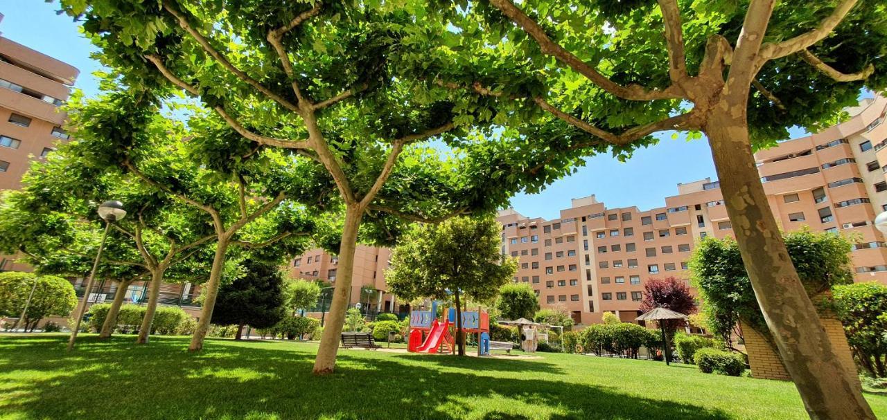 Residencial En Madrid Alquiler De Corta Estancia No Turistico Экстерьер фото